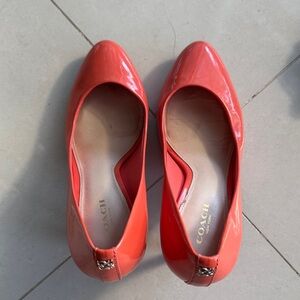 Coach Nala Bright Coral Patent Leather Pumps Heels Size 7